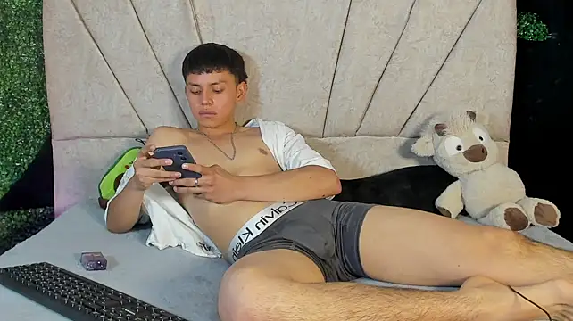 Chat XXX ao vivo de ryanmilk_