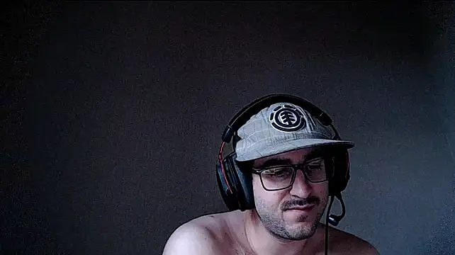 Chat XXX Live young_bear06