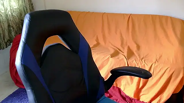 Darkkras Chat XXX in diretta