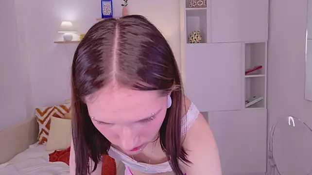 Cutee_kitt Live XXX-chat