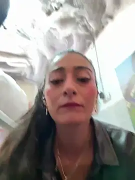 Chatroom XXX en direct de IsabellaMariet