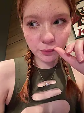 Freaky__Nikki - FLASH TITS IN CAFE (❁´◡`❁)