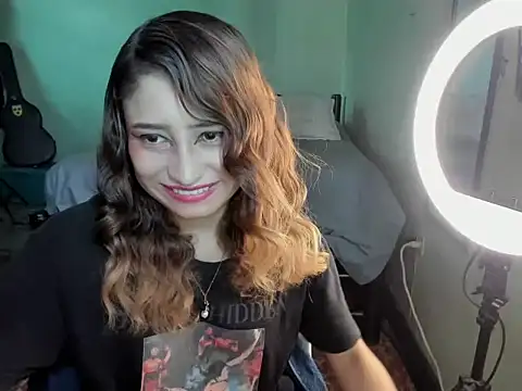 AnnieLorin Live XXX Chat