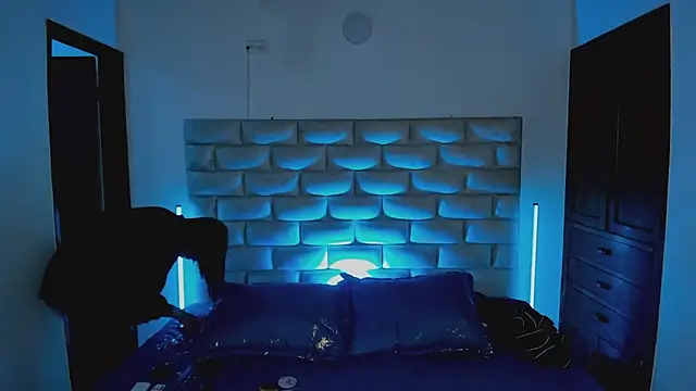 HollyGrey_ - Show pussy