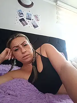 Maynor_1998 - masturbation with cucumber