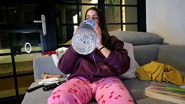 Camii2244 - tease ass