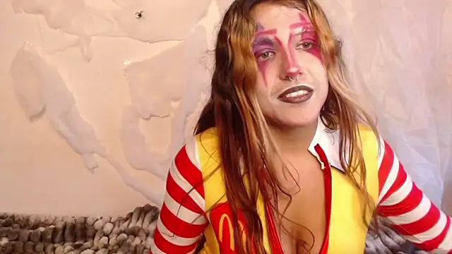Heyitsyoss - clown oil boobs + tittyjob