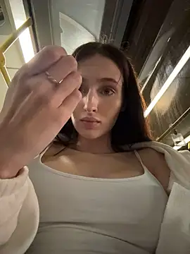 -missbehaving- - fingerfuck mouth + watering my p lips