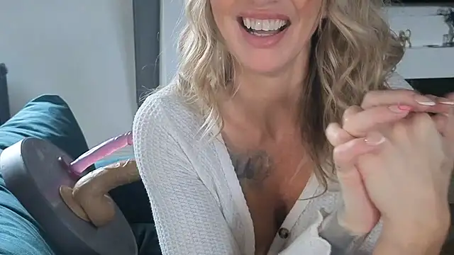 Miss_lateforclass XXX чат на живо