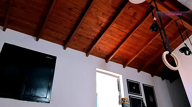 XXX chat uživo modela SilvaBranko