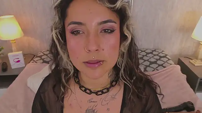 Victoria_Elektra 라이브 XXX 채팅