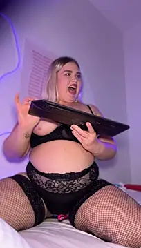 April_Vancee - PLAY WITH BOOBS