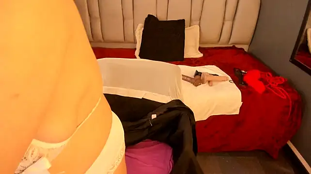 Barbara_fox__ - SHOW MY PUSSY IN DOGGY 💦🥵