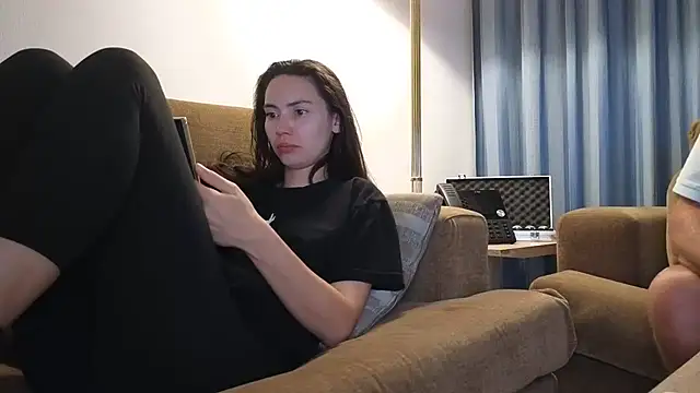 EvaSmith77777 - DOMI IN PUSSY