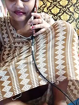 Hot_desi_bb2 - Full nude face pussy
