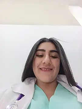 CAROLINE__07 élő XXX-chatje