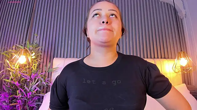AnaisClark - Riding a dildo + squirting