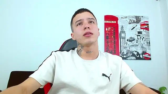 Cumandres18 Pertunjukan Webcam