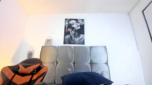 Ariel_star1 Adlı Modelin Canlı XXX Sohbeti