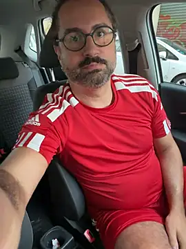 eduardbareback Chat XXX in diretta