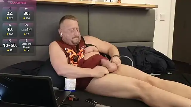 Poppersbate Live XXX Chat