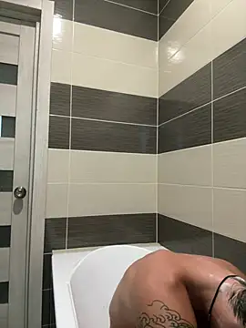 צ'אט XXX בשידור חי של KozyrOffi
