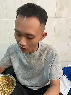 lun_kai Obrolan Langsung XXX
