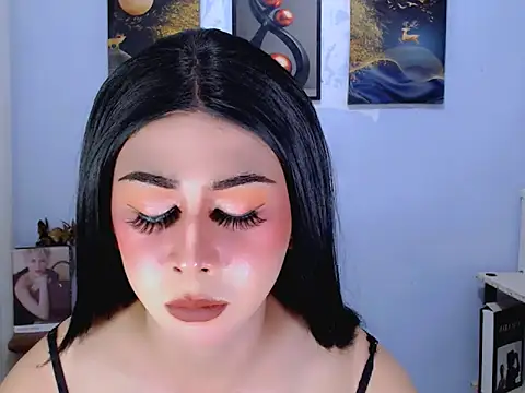Bini_Red's Live XXX Chat