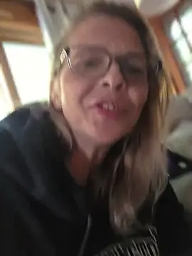 Stickywethoney live XXX chat
