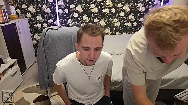 Živý XXX chat Vuitton