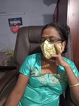 umashreetamil Live XXX Chat