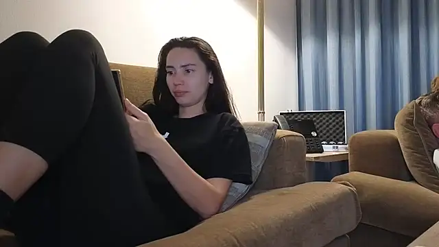 EvaSmith77777 - DOMI IN PUSSY
