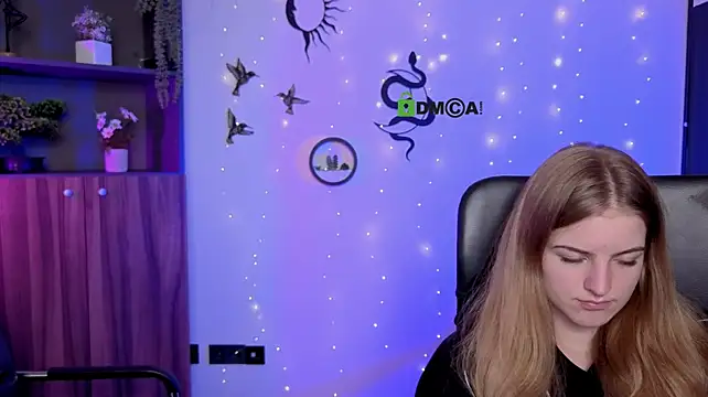 lisa_dark_'s Live XXX Chat