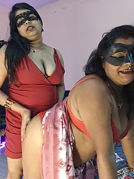 Chatroom XXX en direct de Naughty_Kayra