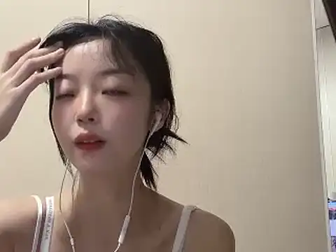 Xiaohuli1001 - 哥哥们帮帮忙众筹小粉，新人尝鲜