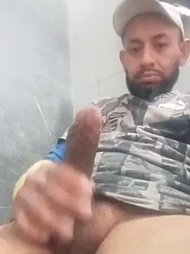 pineda1689 webcam show