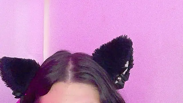Chat XXX en directo de Sachi_Meow