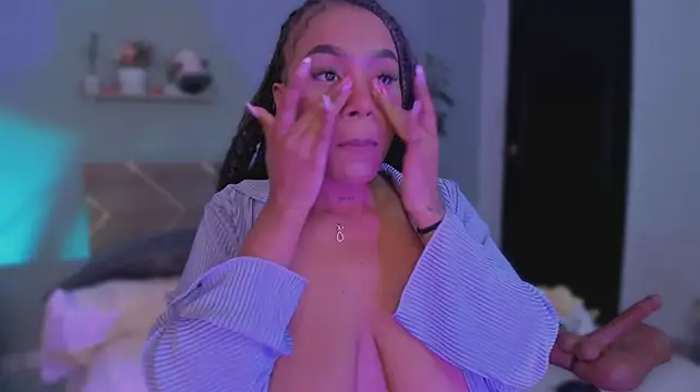YariRose - finger in pussy 🌺