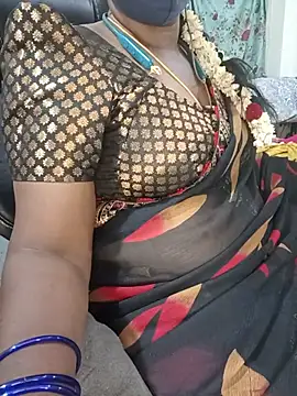 Tamil-hotwife - Pussy show 💦💦🫦🔥🔥