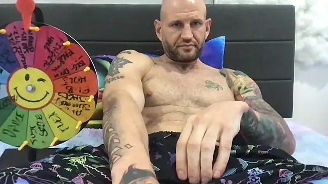 brianomally Live XXX-Chat