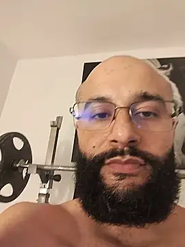 Luke__09 Live XXX-chat