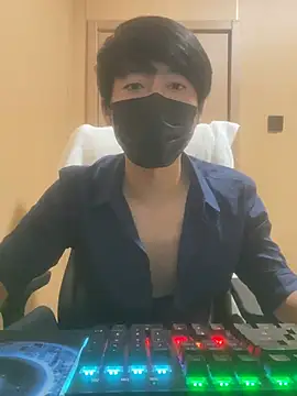 DJBABAのライブXXXチャット