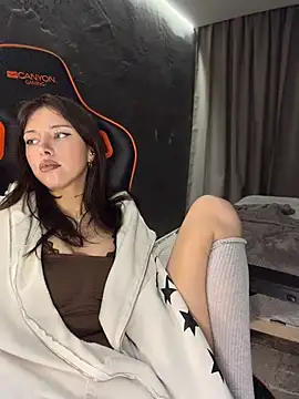 Bastet Live XXX Chat