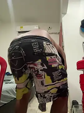 bigdick211292: απευθείας συνομιλία ΧΧΧ