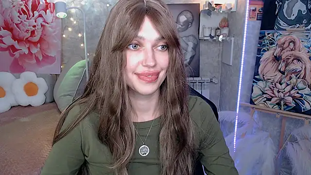 NickyAdamidi Adlı Modelin Canlı XXX Sohbeti