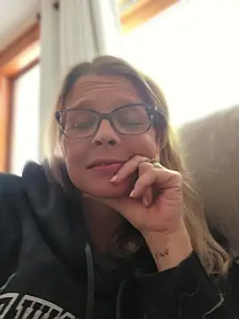 Chat XXX Live Stickywethoney
