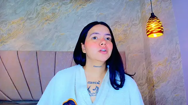 Mia_candy_0