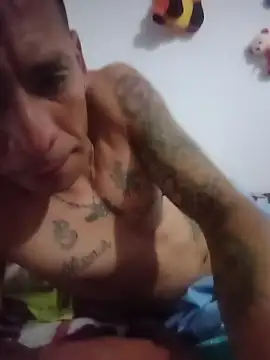 Elmono__1 লাইভ XXX চ্যাট