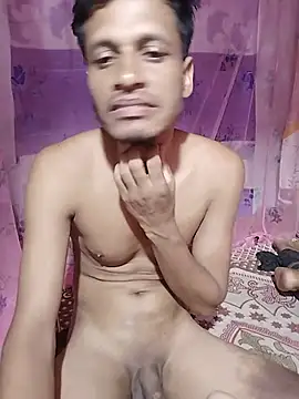 Priankaboudi 即時 XXX 聊天