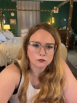 Chat +18 de thatcutegirlwtheglasses ao vivo